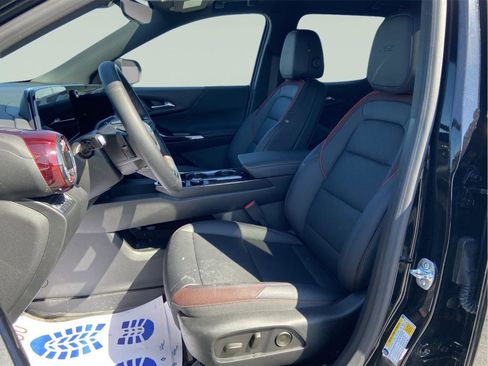 Used 2026 Chevrolet Equinox RS w/ Safety and Technology Package image 23