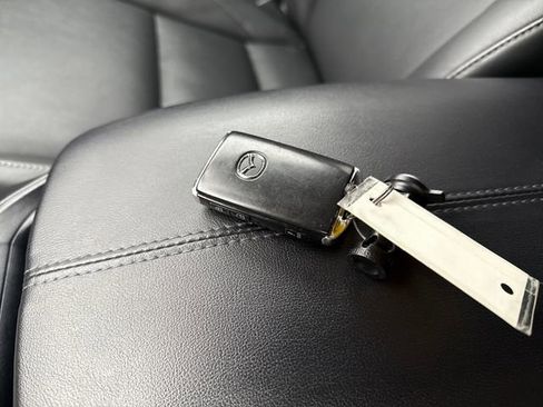 Used 2024 MAZDA CX-30 AWD 2.5 S w/ Select Sport Pkg image 29