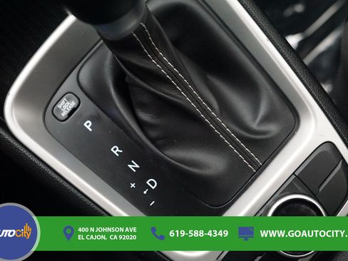 Used 2023 Hyundai Venue SEL w/ Cargo Package FWD image 24