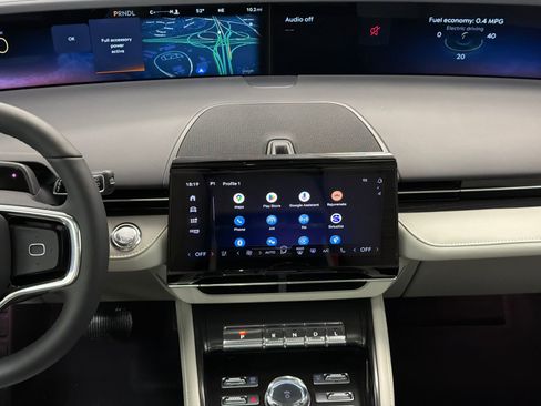 New 2026 Lincoln Nautilus Reserve image 20