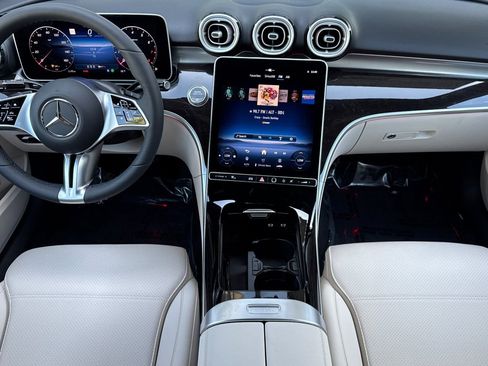 New 2025 Mercedes-Benz C 300 Sedan image 3