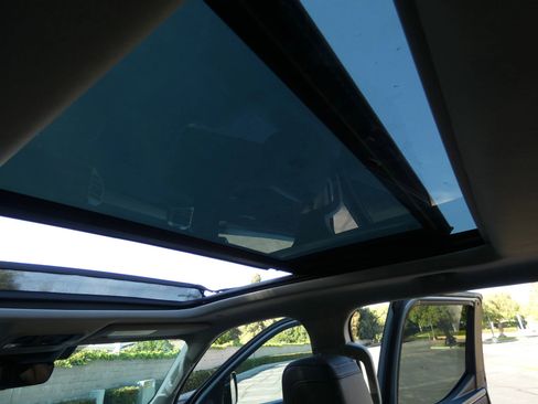 Used 2024 Toyota Tundra Limited image 52