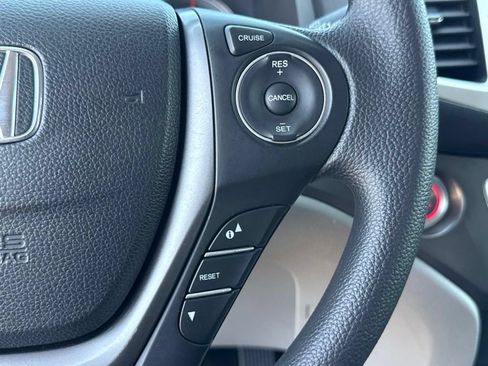 Used 2018 Honda Pilot LX image 22