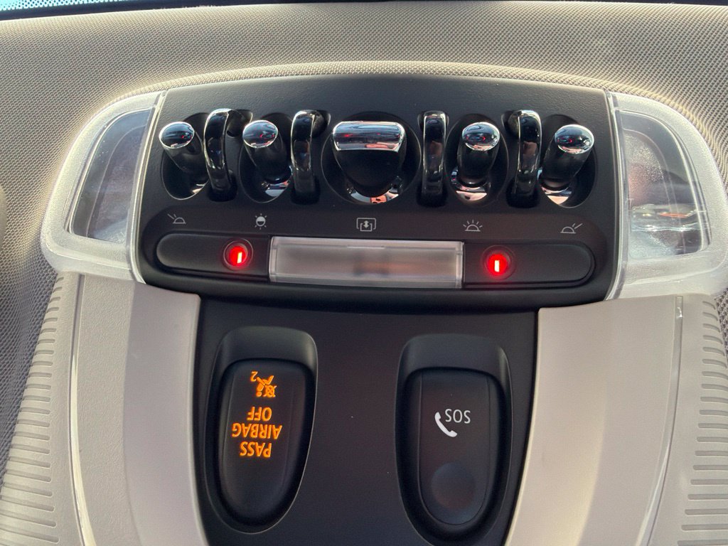 Used 2019 MINI Cooper S FWD image 25