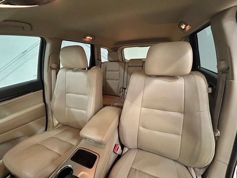 Used 2014 Jeep Grand Cherokee Limited RWD image 40