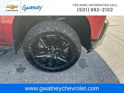 Used 2022 Chevrolet Silverado 1500 LT Trail Boss w/ Bed Protection Package AWD/4WD image 12