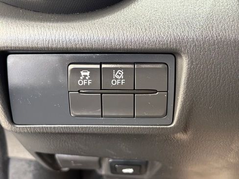 Used 2021 MAZDA MX-5 Miata Grand Touring image 21