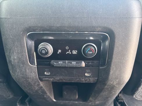 Used 2021 Chevrolet Tahoe LT AWD/4WD image 31