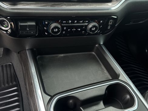 Used 2024 Chevrolet Silverado 2500 LTZ w/ LTZ Plus Package image 23