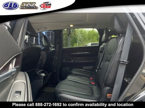 Used 2022 INFINITI QX60 Sensory w/ Cargo Package AWD/4WD image 12