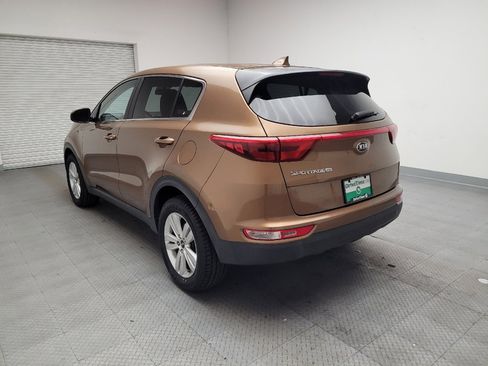 Used 2017 Kia Sportage LX image 5