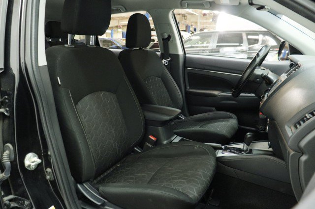 Used 2024 Mitsubishi Outlander Sport ES AWD/4WD image 22