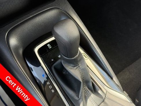 Used 2025 Toyota Corolla LE FWD image 24