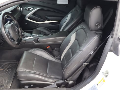 Used 2022 Chevrolet Camaro LT w/ RS Package image 14