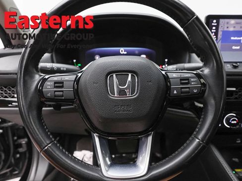 Used 2023 Honda Accord Touring image 10