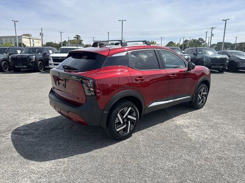 New 2026 Nissan Kicks SV FWD image 5
