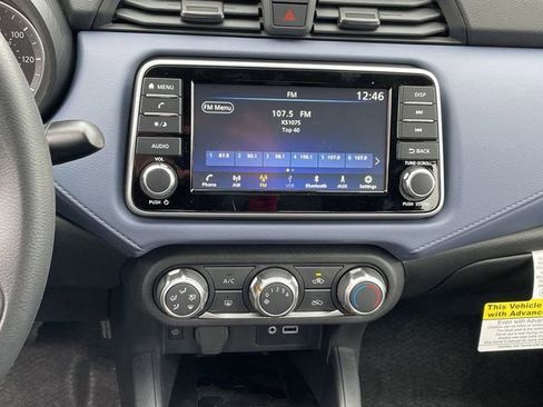 Used 2025 Nissan Versa SV w/ Trunk Package image 15