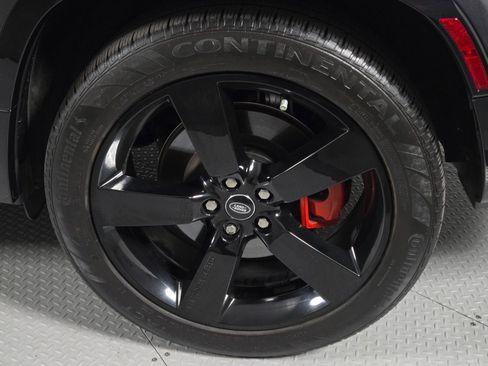 Used 2023 Land Rover Defender 130 X image 9