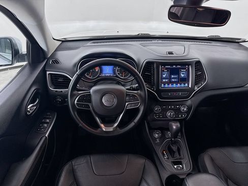 Used 2021 Jeep Cherokee Latitude Lux w/ Comfort/Convenience Group AWD/4WD image 24