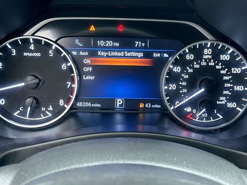 Used 2022 Nissan Murano S AWD/4WD image 9
