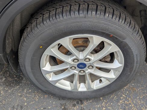Used 2020 Ford Escape SE AWD/4WD image 35