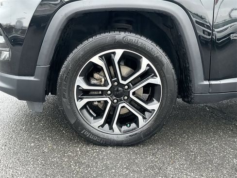 Used 2022 Jeep Compass Limited image 18