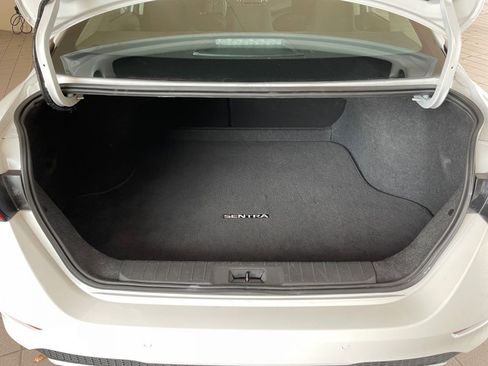 Used 2025 Nissan Sentra S image 29