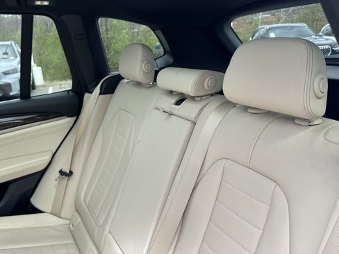 Used 2018 BMW X3 xDrive30i w/ Premium Package image 32