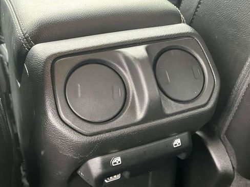 Used 2022 Jeep Gladiator Overland w/ Popular Equipment Package image 19