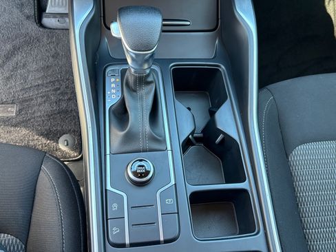 Certified 2023 Kia Sorento LX FWD image 16
