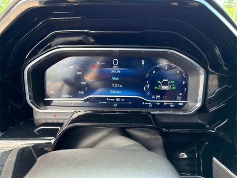 Used 2023 Chevrolet Silverado 1500 LT Trail Boss w/ Protection Package image 14