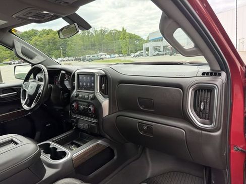 Used 2020 Chevrolet Silverado 1500 LT Trail Boss AWD/4WD image 30