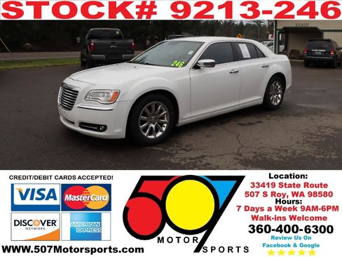 Used 2012 Chrysler 300 Limited RWD image 3