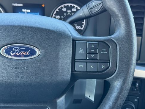 Used 2025 Ford F350 XLT image 14