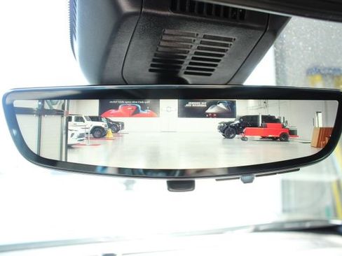 New 2026 Chevrolet Equinox LT w/ Convenience Package II FWD image 3
