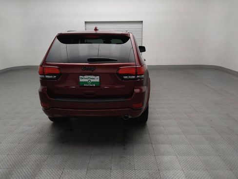 Used 2022 Jeep Grand Cherokee Laredo X AWD/4WD image 7