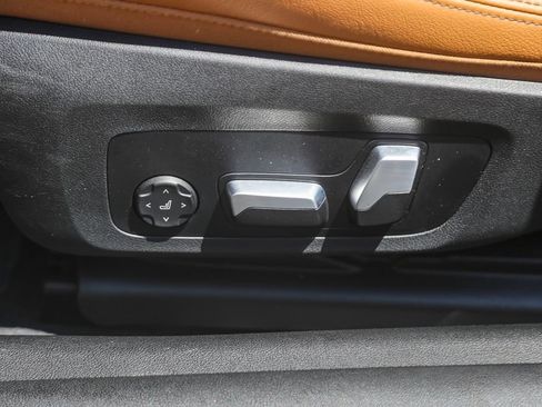 Used 2023 BMW 430i Coupe w/ Premium Package RWD image 18