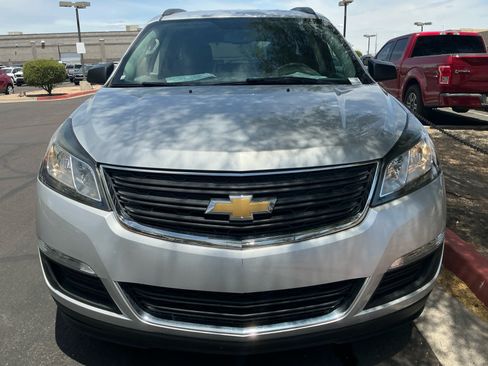 Used 2016 Chevrolet Traverse LS FWD image 20