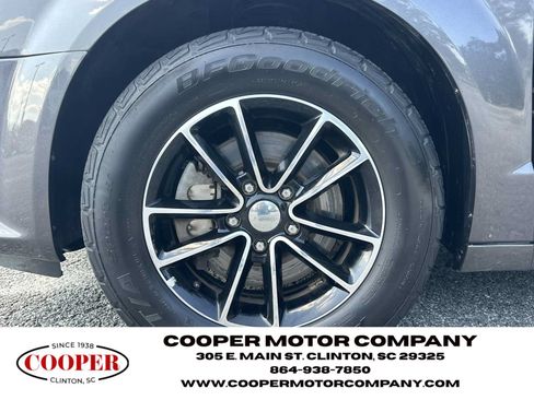 Used 2018 Dodge Grand Caravan GT FWD image 11