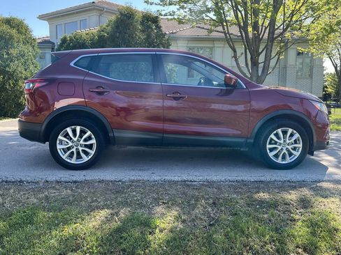 Used 2021 Nissan Rogue Sport S FWD image 18