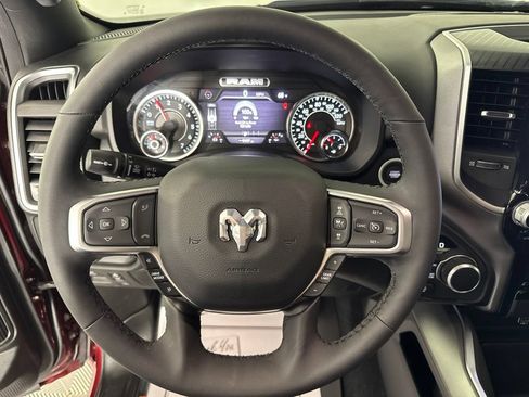 Used 2025 RAM 1500 Big Horn AWD/4WD image 18