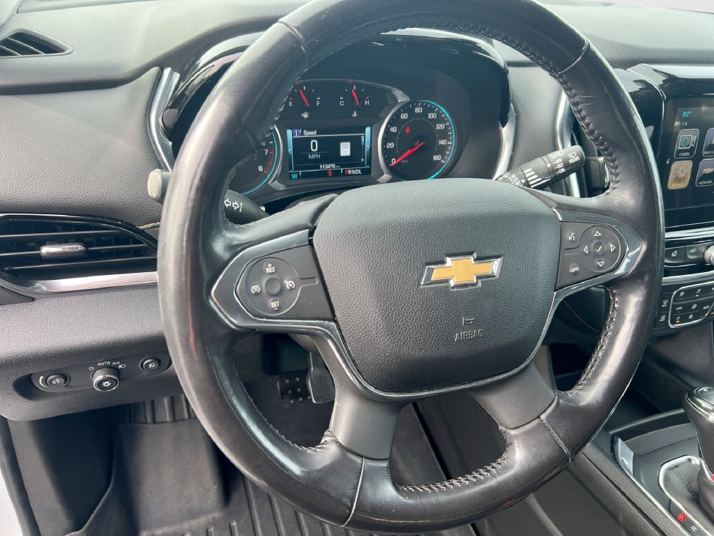 Used 2019 Chevrolet Traverse LT w/ LT Premium Package AWD/4WD image 18