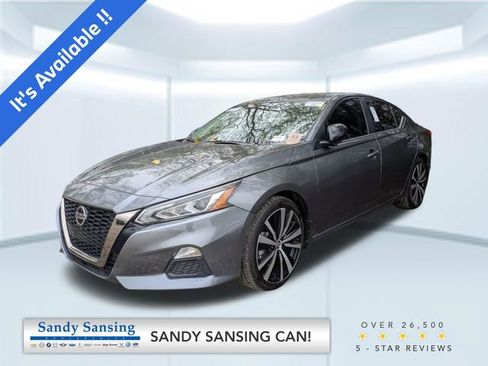 Used 2022 Nissan Altima 2.0 SR image 1