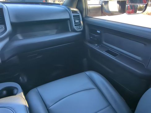 Used 2021 RAM 5500 Tradesman w/ Chrome Appearance Group image 15