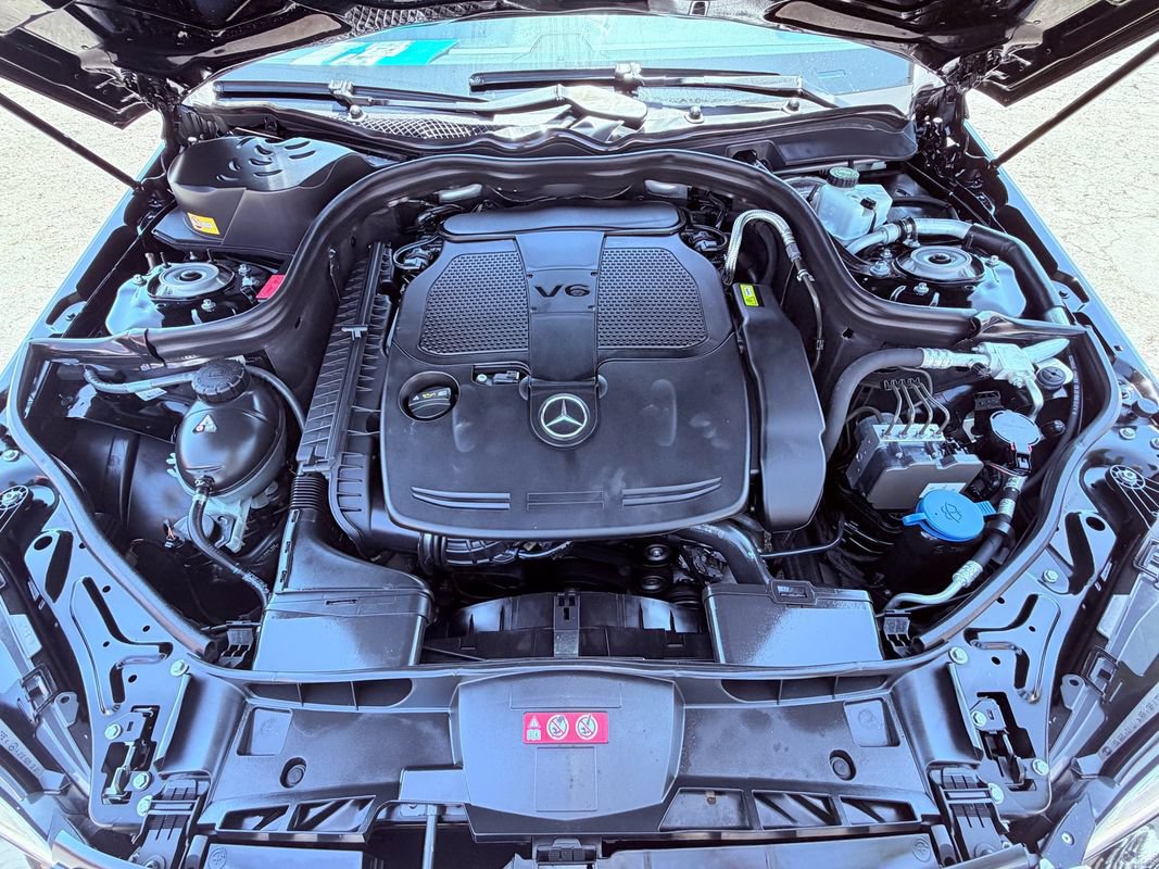 Used 2014 Mercedes-Benz E 350 Sedan w/ Premium 1 Package image 38