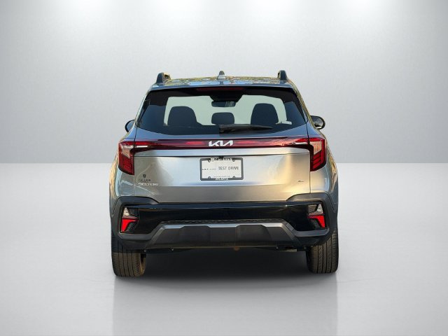 Certified 2024 Kia Seltos X-Line AWD/4WD image 7
