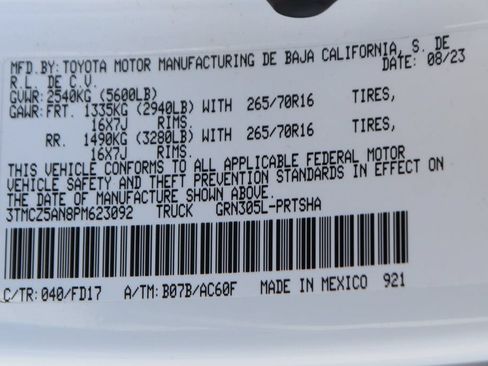 Used 2023 Toyota Tacoma TRD Off-Road AWD/4WD image 46