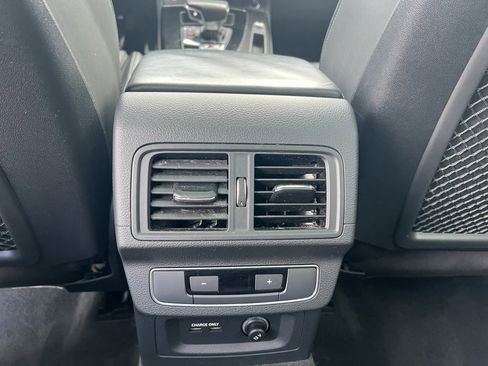 Used 2022 Audi SQ5 Premium Plus image 19