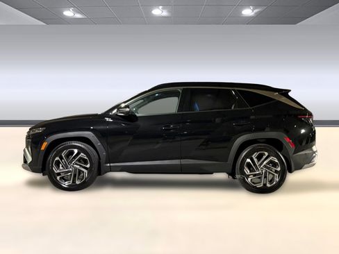 Used 2026 Hyundai Tucson Limited AWD/4WD image 2