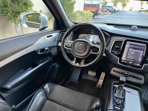 Used 2016 Volvo XC90 T6 R-Design w/ Vision Package image 28